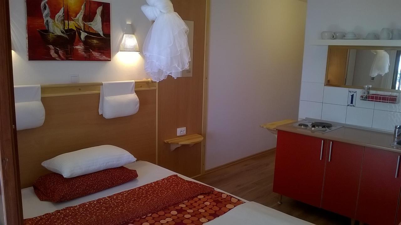 Studios Peric Sveti Stefan Eksteriør billede
