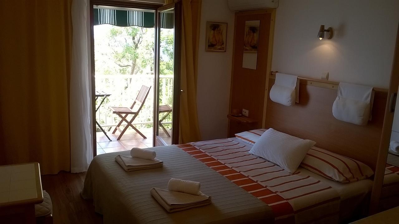 Studios Peric Sveti Stefan Eksteriør billede